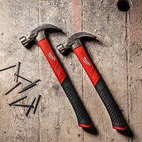 Milwaukee 4932478657 450 gr Fiber Saplı Kavisli Çivi Bölmeli Çekiç