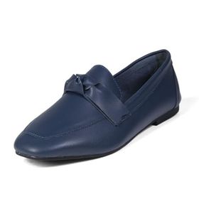 Mio Gusto Candy Hakiki Deri Lacivert Renk Fiyonk Aksesuarlı Küt Burunlu Kadın Loafer Ayakkabı
