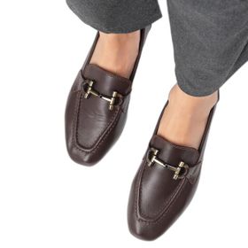 Mio Gusto Manon Hakiki Deri Kahverengi Zincir Aksesuarlı Küt Burunlu Kadın Loafer Ayakkabı
