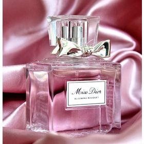 Miss Dior Blooming Bouquet 100 ml EDT Tester Kadın Parfüm
