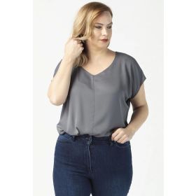 Moda Berray 3203 Gri Saten V Yaka Kısa Kollu Büyük Beden Şık Kadın Bluz