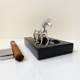 Modestmar Pirinç Gümüş At Aksesuarlu Mermer Puro Küllüğü