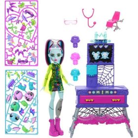 Monster High JBF18 Frankie Stein Evcil Hayvan Laboratuvarı Oyun Seti