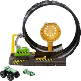 Monster Trucks GKY00 Efsane Çember Aksiyonu Oyun Seti