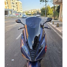 Motocam Arora GT 125 Ön Cam 2023-2026 Model 65 cm Siyah Renkli 4 mm Orijinal Boylu Motosiklet Rüzgarlık