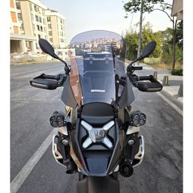 Motocam Bmw R 1300 GS Ön Cam 2023-2026 Model 52 cm Füme Renkli 4 mm Motosiklet Rüzgarlık
