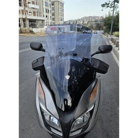 Motocam Honda Forza 300 Ön Cam 2014-2017 Model 78 cm Füme Renkli 4 mm Elcikli Motosiklet Rüzgarlık