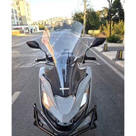Motocam Honda PCX 2021-2024 Model 65 cm Şeffaf Renkli 4 mm Ön Cam