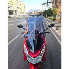 Motocam Honda PCX Ön Cam 2011-2013 Model 83 cm Füme Renkli 4 mm Uzun Motosiklet Rüzgarlık