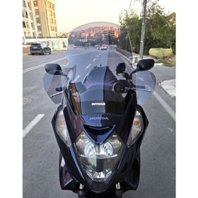Motocam Honda Silverwing FJS 600 Ön Cam 2001-2012 Model 68 cm Füme Renkli 4 mm Elcikli Motosiklet Rüzgarlık