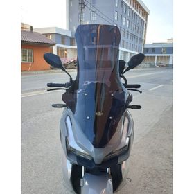 Motocam Kral Arneb 150 Ön Cam 2023-2026 Model 78 cm Siyah Renkli 4 mm Uzun Motosiklet Rüzgarlık