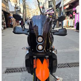 Motocam KTM 950-990 Adventure Kit Rally Ön Cam 2006-2013 Model 51 cm Siyah Renkli 4 mm Motosiklet Rüzgarlık