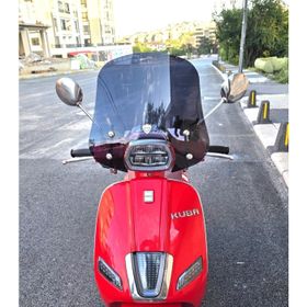 Motocam Kuba Bevely Ön Cam 2022-2026 Model 42 cm Siyah Renkli 4 mm Aparatsız Motosiklet Rüzgarlık
