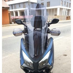 Motocam Kymco Xtown CT 250 Ön Cam 2020-2026 Model 83 cm Füme Renkli 4 mm Uzun Motosiklet Rüzgarlık