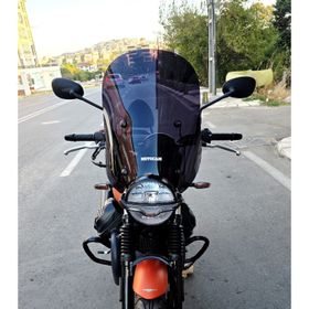 Motocam Moto Guzzi V7 Stone 2021-2023 Model 53 cm Siyah Renkli 4 mm Aparatsız Ön Cam Siperlik