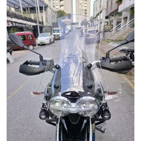 Motocam Moto Guzzi V85 2019-2023 Model 58 cm Şeffaf Renkli 4 mm Ön Cam Siperlik