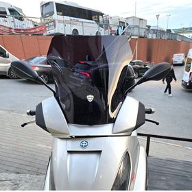 Motocam Piaggio X7 2007-2012 Model Uyumlu 43 cm Siyah Renkli 4 mm Ön Cam Siperlik
