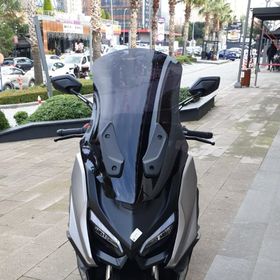 Motocam RKS Fort 250 Ön Cam 2023-2026 Model 74 cm Siyah Renkli 4 mm Uzun Motosiklet Rüzgarlık