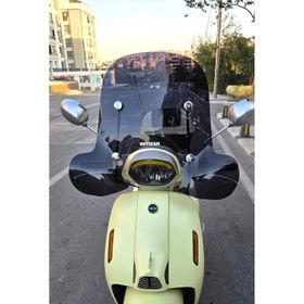 Motocam RKS LTR 125 Ön Cam 2023-2026 Model 51 cm Siyah Renkli 4 mm Elcikli Aparatsız Motosiklet Rüzgarlık