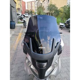 Motocam Suzuki Burgman 650 2001-2004 Model 60 cm Siyah Renkli 4 mm Ön Cam Siperlik