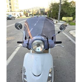 Motocam SYM Fiddle IV 125 Ön Cam 2023-2024 Model 44 cm Füme Renkli Aparatsız Motosiklet Rüzgarlık