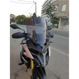 Motocam Voge DS 625X Ön Cam 2023-2026 Model 56 cm Füme Renkli 4 mm Motosiklet Rüzgarlık