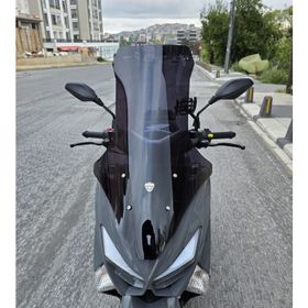 Motocam Volta Apec Apx5 Ön Cam 2023-2026 Model 78 cm Siyah Renkli 4 mm Uzun Motosiklet Rüzgarlık