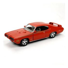 Motormax 1:24 1969 Pontiac Gto Judge -Turuncu Model Araba