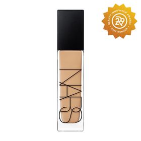 Nars Natural Radiant Medium 4 Barcelona Yüksek Kapatıcılı Fondöten