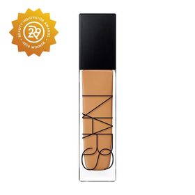 Nars Natural Radiant Medium Dark 3 Cadiz Yüksek Kapatıcılı Fondöten