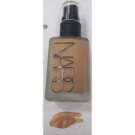 Nars Sheer Matte Refill Syracuse Med/Dark1 Fondöten