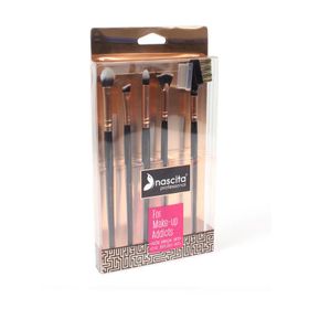 Nascita 01 Brush Make-up Addicts Göz Seti
