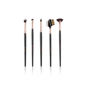 Nascita 01 Brush Make-up Addicts Göz Seti