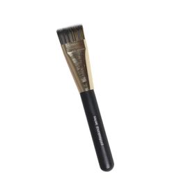 Nascita NASBRUSH0095 Düz Yapılı Fondöten Fırçası