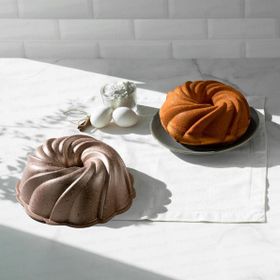 Nehir Buket Gold Döküm 26 cm Kek Kalıbı