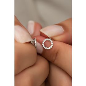 Nereze 925 Ayar Beyaz Minik Yuvarlak Tasarım Kadın Gümüş Küpe