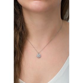 Nereze 925 Ayar Buzlu Çiçek Kadın Gümüş Kolye