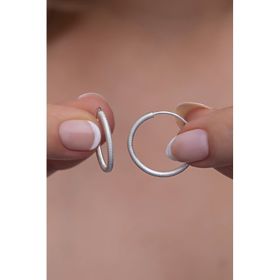 Nereze 925 Ayar Gümüş Çizgili Tasarım 16 mm Halka Küpe