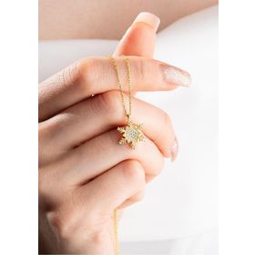 Nereze 925 Ayar Gümüş Gold Altıgen Tasarım Kartanesi Model Kolye