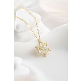 Nereze 925 Ayar Gümüş Gold Kaplama Su Yeşili Taşlı Kamelya Çiçeği Kolye