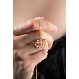 Nereze 925 Ayar Gümüş Mıknatıslı Açılır Kapanır Gold Yonca Kolye