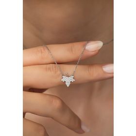 Nereze 925 Ayar Gümüş Minik Çınar Yaprağı Kadın Gümüş Kolye