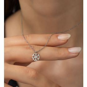 Nereze 925 Ayar Gümüş Minik Kartanesi Kadın Gümüş Kolye
