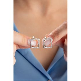 Nereze 925 Ayar Gümüş Rodyum Kaplama Zirkon Taşlı İçi Boş Kare Model Küpe