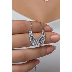 Nereze 925 Ayar Gümüş Rodyumlu Baget Taşlı Melek Kanadı Kolye