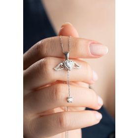 Nereze 925 Ayar Gümüş Rodyumlu Hareketli Beyaz Taşlı Kanatlı Kalp Kolye