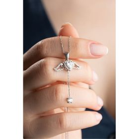 Nereze 925 Ayar Gümüş Rodyumlu Hareketli Beyaz Taşlı Kanatlı Kalp Kolye