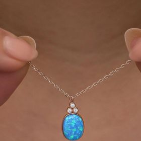 Nereze 925 Ayar Gümüş Rose Kaplama Oval Mavi Opal Taşlı Kadın Kolye