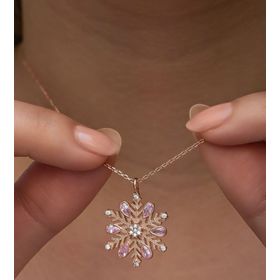 Nereze 925 Ayar Gümüş Rose Kaplama Pembe Taşlı Kartanesi Kolye