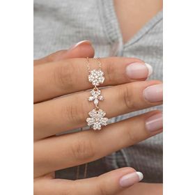 Nereze 925 Ayar Gümüş Rose Zirkon Taşlı 3'lü Çiçek Kolye